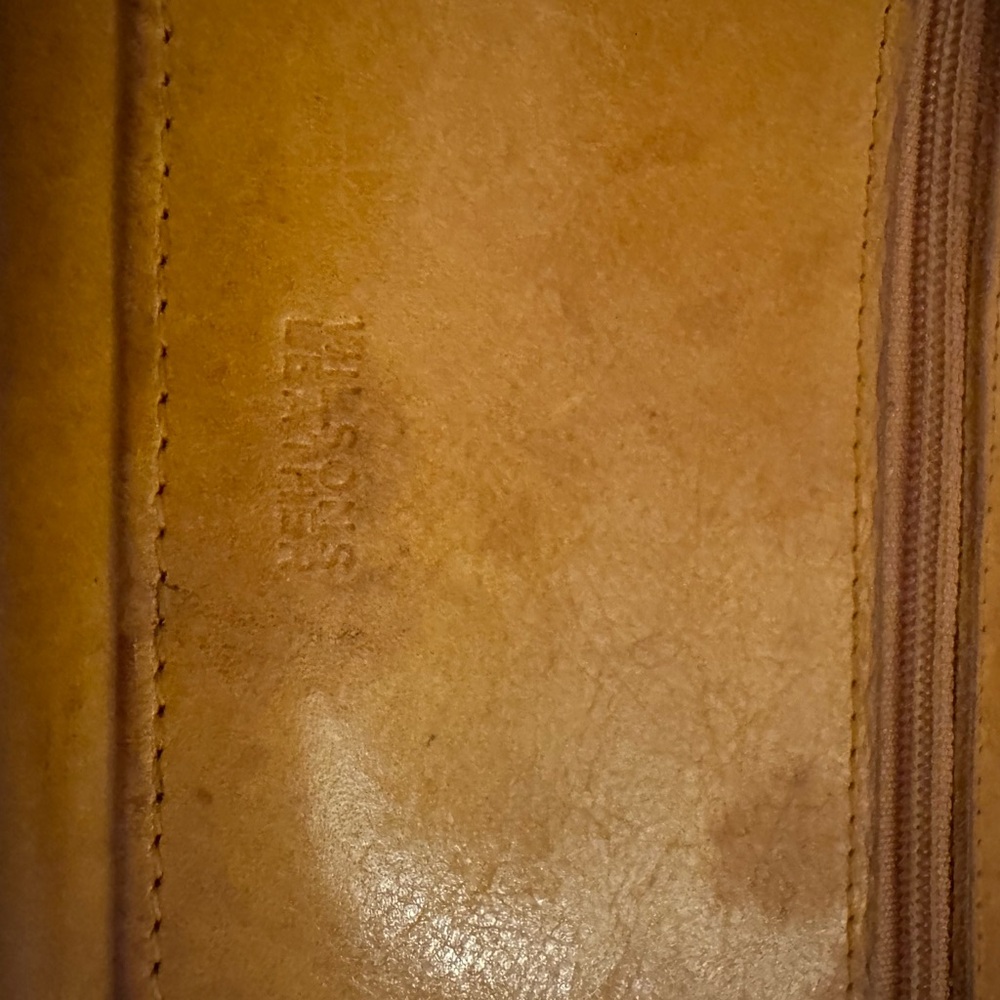 Wilson’s Lesther women’s Wallet - Picture 2 of 8